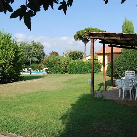 Apartment Schoene Wohnung Mit Garten In Cecina *