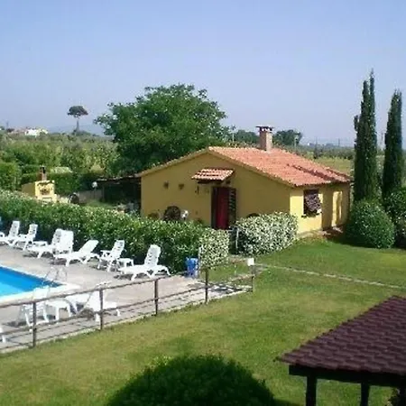 Schoene Wohnung Mit Garten In Cecina Cecina (Livorno)